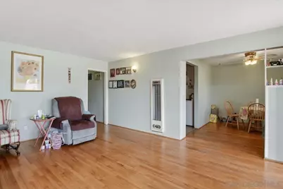  986 9th St, Imperial Beach, CA 91932 - Photo 3