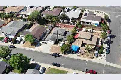  1057 Camellia St, Escondido, CA 92027 - Photo 5