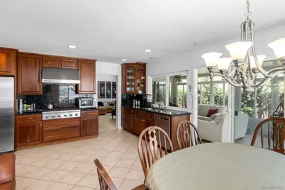  6623 Hemingway Dr, San Diego, CA 92120 - Photo 13