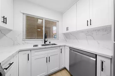  1030 Robinson Ave #309, San Diego, CA 92103 - Photo 3