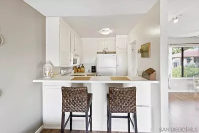  6924 Hyde Park Dr #104, San Diego, CA 92119 - Photo 11