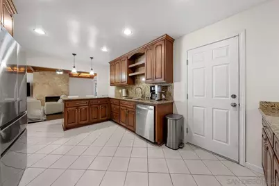  922 Denise Ln, El Cajon, CA 92020 - Photo 17