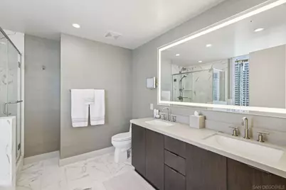  1325 Pacific Highway #2804, San Diego, CA 92101 - Photo 25