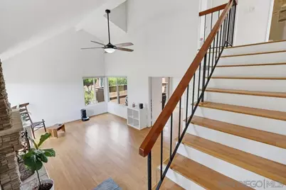  10639 Escobar Dr, San Diego, CA 92124 - Photo 33