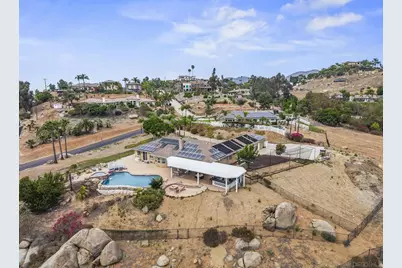  2255 Grace Lamay Terrace, El Cajon, CA 92019 - Photo 5