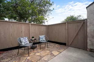 2388 Grand, San Diego, CA 92109 - Photo 31