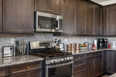  3048 Eveningcloud St, Hemet, CA 92543 - Photo 13