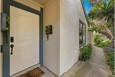  154 Cerco Rosado, San Marcos, CA 92069 - Photo 3