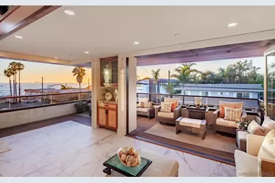  187 Cherry Ave, Carlsbad, CA 92008 - Photo 9