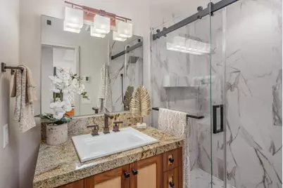  187 Cherry Ave, Carlsbad, CA 92008 - Photo 27