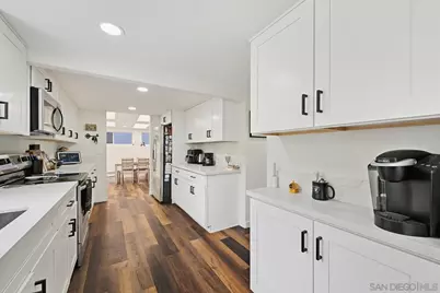  402 Silverbrook Dr., El Cajon, CA 92019 - Photo 9
