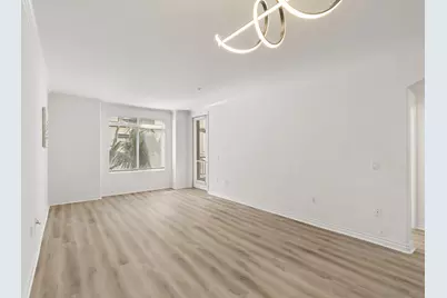  9263 Regents Rd #B204, La Jolla, CA 92037 - Photo 7