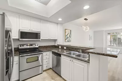  9263 Regents Rd #B204, La Jolla, CA 92037 - Photo 7