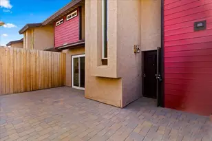 140 E El Norte Parkway, Escondido, CA 92026 - Photo 5