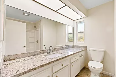  140 E El Norte Pkwy #3, Escondido, CA 92026 - Photo 35