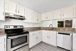 140 E El Norte Parkway, Escondido, CA 92026 - Photo 23