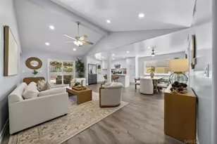 4105 Alana Cir, Oceanside, CA 92056 - Photo 3
