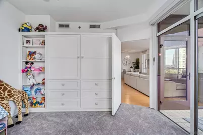  700 W Harbor Dr #705, San Diego, CA 92101 - Photo 13