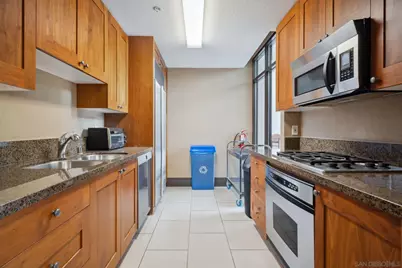  700 W Harbor Dr #705, San Diego, CA 92101 - Photo 53