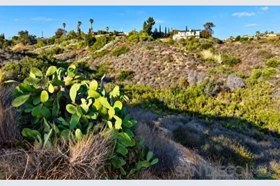  700 Selma Pl, San Diego, CA 92114 - Photo 39