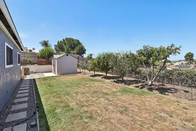  598 Tam O Shanter Dr, San Marcos, CA 92069 - Photo 25