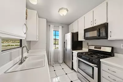  10359 Azuaga #200, San Diego, CA 92129 - Photo 9