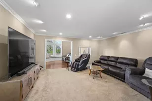 3190 Galloway Dr, San Diego, CA 92122 - Photo 11