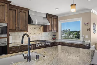  3190 Galloway Drive, San Diego, CA 92122 - Photo 9