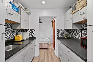 405 N Hwy 101, Solana Beach, CA 92075 - Photo 19