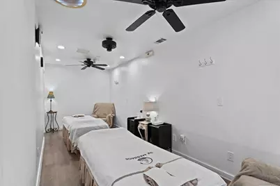  405 N Hwy 101, Solana Beach, CA 92075 - Photo 11