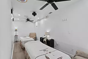 405 N Hwy 101, Solana Beach, CA 92075 - Photo 11