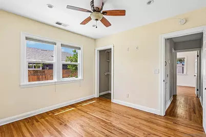  3378 N Mountain View Dr, San Diego, CA 92116 - Photo 25
