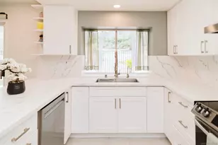 11128 Accra Ln, San Diego, CA 92131 - Photo 9