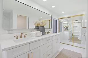 7965 Caminito Del Cid, La Jolla, CA 92037 - Photo 15
