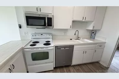  725 Redondo Ct #22, San Diego, CA 92109 - Photo 9