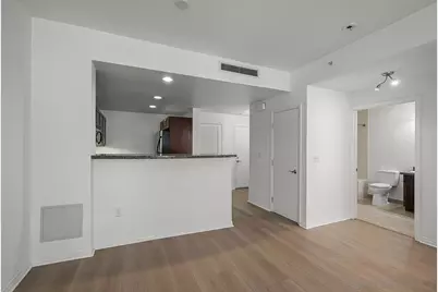  530 K Street #311, San Diego, CA 92101 - Photo 17