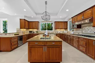 1299 Urania Ave, Encinitas, CA 92024 - Photo 11