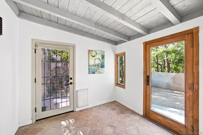  9498 Grossmont Blvd, La Mesa, CA 91941 - Photo 13