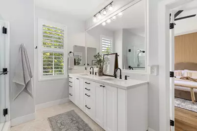  5353 Renaissance Ave, San Diego, CA 92122 - Photo 37
