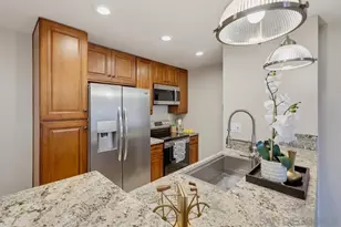 9169 Village Glen, San Diego, CA 92123 - Photo 15