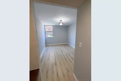  18620 Hatteras #105, Tarzana, CA 91356 - Photo 11