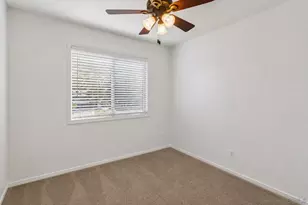 10657 Prince Carlos Ln, Santee, CA 92071 - Photo 17