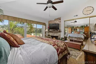 2520 Navarra Dr, Carlsbad, CA 92009 - Photo 25
