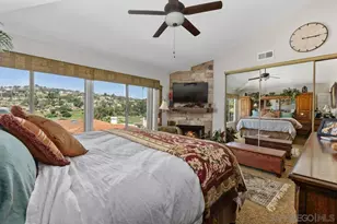 2520 Navarra Dr, Carlsbad, CA 92009 - Photo 25