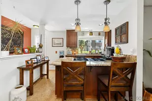 2520 Navarra Dr, Carlsbad, CA 92009 - Photo 15