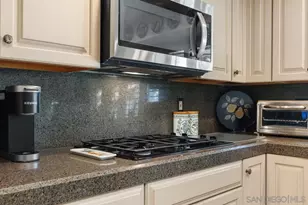 623 Camino Catalina, Solana Beach, CA 92075 - Photo 25