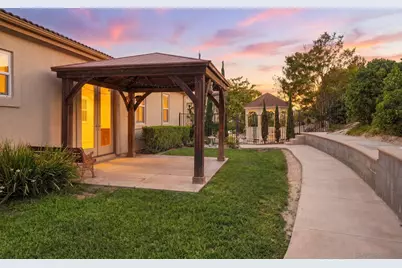  317 Valley Heights, Oceanside, CA 92057 - Photo 3