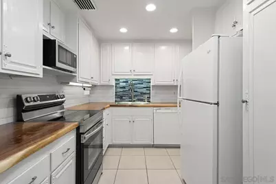  7811 Eads Ave. #104, La Jolla, CA 92037 - Photo 13