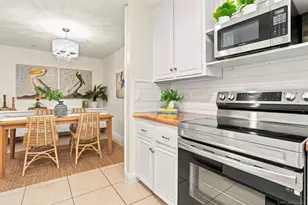7811 Eads Ave, La Jolla, CA 92037 - Photo 9