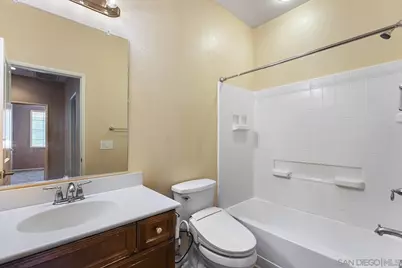  1733 Cripple Creek #4, Chula Vista, CA 91915 - Photo 19